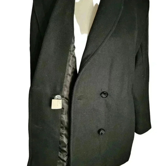 Stephanie Matthew's Jacket 6P - Picture 6 of 9